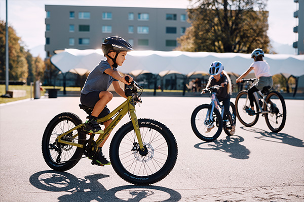 Vélos pour enfants: trouver la bonne taille pour une expérience de conduite sûre et confortable